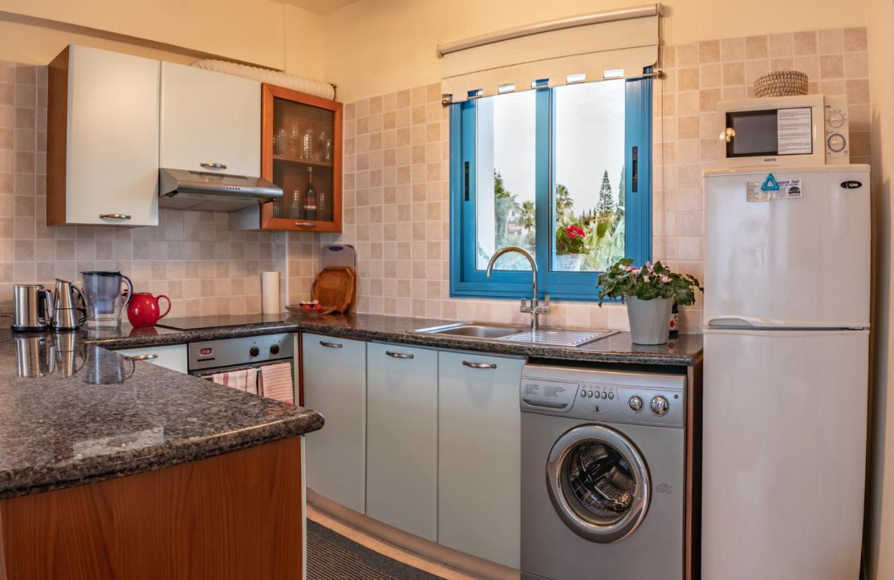 Penthouse Direkt Am Meer Polis 外观 照片