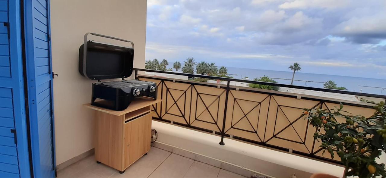 Penthouse Direkt Am Meer Polis 外观 照片