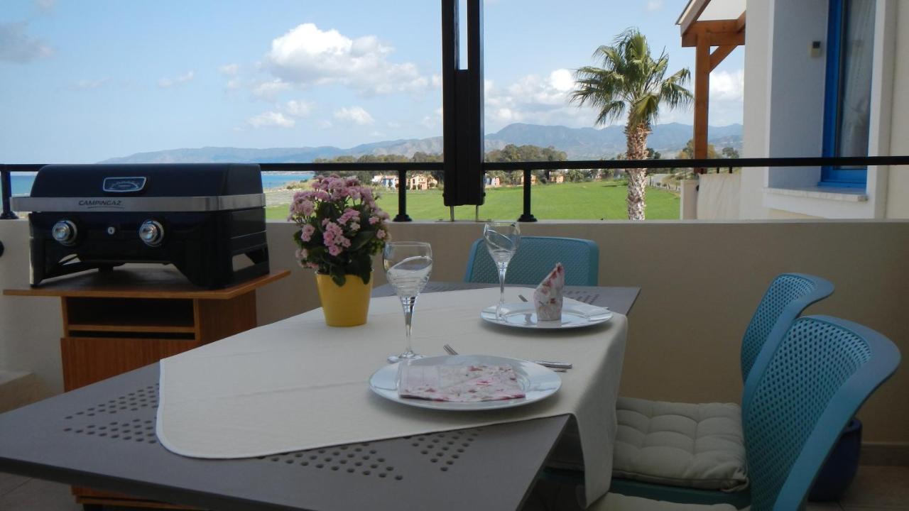 Penthouse Direkt Am Meer Polis 外观 照片